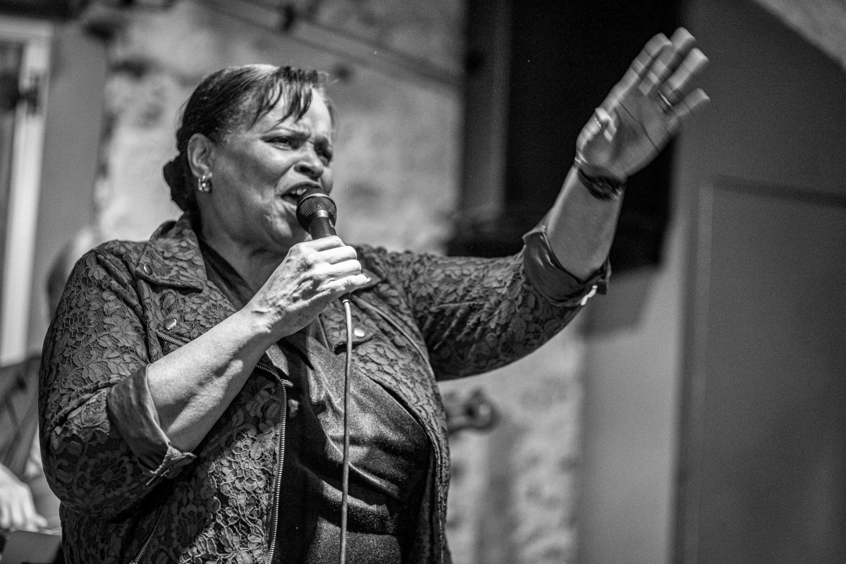 2025-10-09 - Ella-Borations met Deborah Carter 4tet